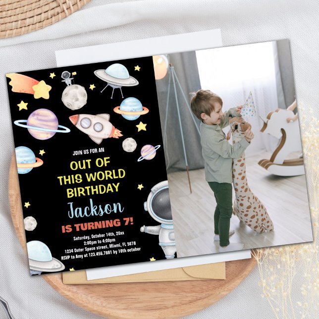 Foto ut ur denna världsfödelsedag inbjudningar (Photo Out of this world birthday Birthday Invitation)