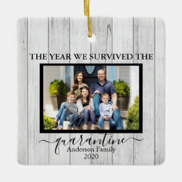 Foto vi Överlevt karantänen Faux Wood Julgransprydnad Keramik