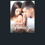 Fotoarbetsyta för Modern Script Personlig Family Canvastryck<br><div class="desc">Immortalisera dina omhuldade familjestunder med vårt anpassade på arbetsytan, med en modern "Familjepresentation" med vit övertäckning. Den här eleganten är inte bara ett konstens biet. Det är en keepé som på ett vackert sätt fångar kärnan i din familjs kärlek och tillsammans. Anpassa den här arbetsytan med ett foto från din...</div>