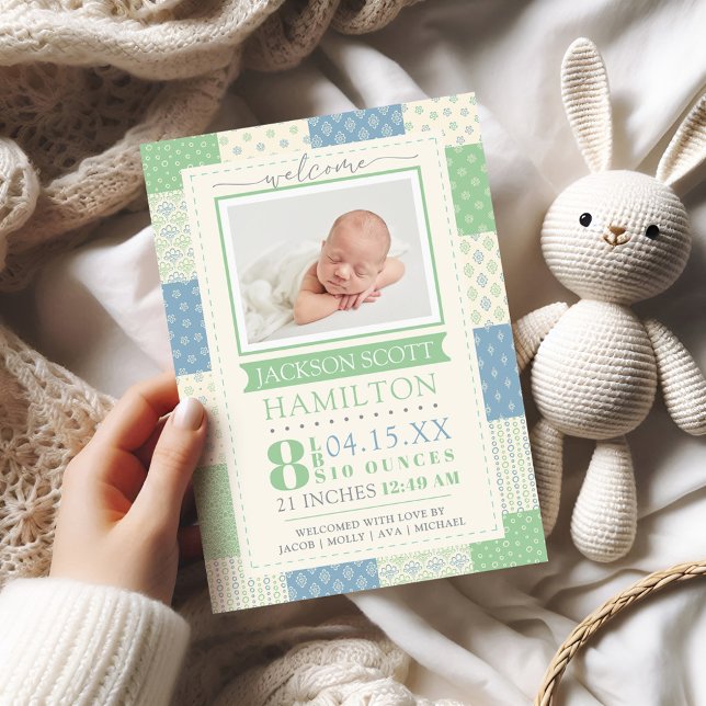 Fotoblått och Grönt - födelsemeddelande Inbjudningar (Photo Blue and Green Quilt Birth Announcement)