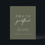 Fotobokstecken för Modern Mörk Sage Grönt<br><div class="desc">Ett minimalistiskt bröllop-tecken designat i mörkens grönt med elegantens moderna typografi och ett handskrivet manusaccent. Perfekt för fotogästboks bord-uppsättningar - instruera gästerna att fästa bild och lämna ett meddelande till paret. Helt redigerbart och enkelt att anpassa med namn eller bröllop. Para vackert med modernt, rustiskt och utomhusbart bröllop stilar. Visa...</div>