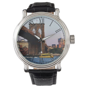 Fotoet av Brooklynen överbryggar i NYC Armbandsur