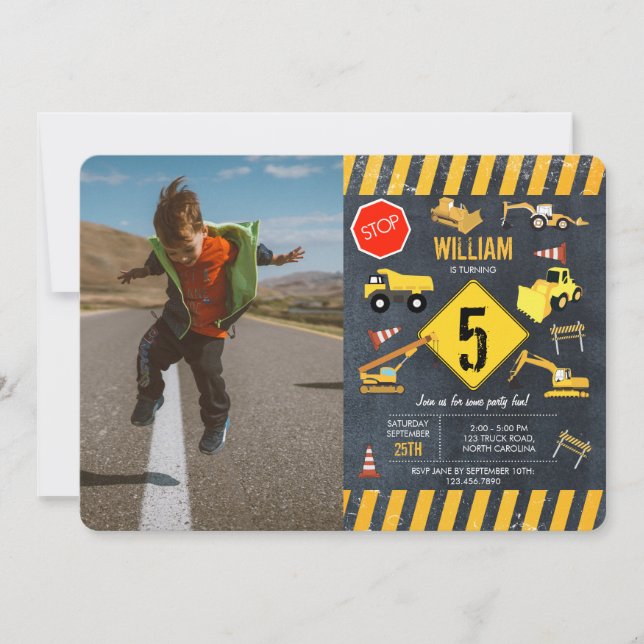 Fotofödelsedag för byggnadsmaskiner i Lastbilar Inbjudningar (Framsida)