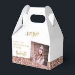Fotofödelsedag för ro Guld Rosa Glitter Presentaskar<br><div class="desc">Cute mini-gable-födelsedagsfest med foto och ro guld glitter och guld med anpassningsbar för en modern party, bat mitzvah, Quinceañera, bröllop, möhippa, babydusch eller bachelorette-fest. * * * * * * Klicka på ANPASSA YTTERLIGARE om du vill ändra typsnitt, färg och layout och skapa en fullständigt anpassningsbar-favoritruta för din gäst tack....</div>