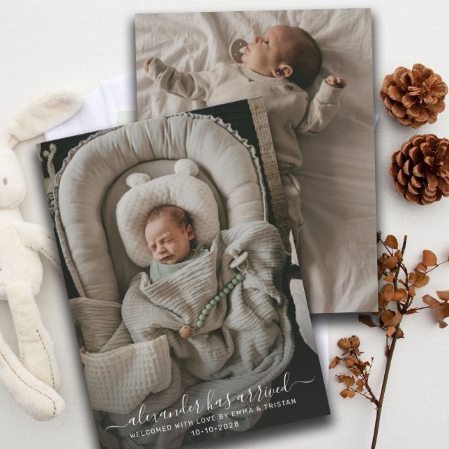 Fotofödelsedag i baby 2 meddelande (Skapare uppladdad)