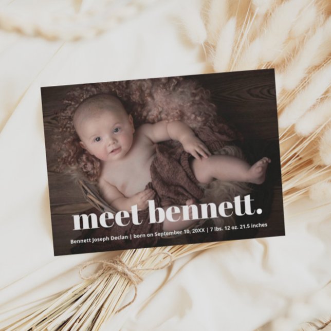 Fotofödelsetal i Modern Namn Baby Meddelande (Skapare uppladdad)