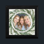 Fotogåva av botanisk elegant med vattenfärg minnesask<br><div class="desc">Fotogåva av vattenfärgad krans med eukalyptus botaniska eleganter. Mormsmext kan anpassas till mamma,  pappa,  farfar,  bror,  morbror,  syster,  faster,  valp,  om du vill. En fantastisk elegant.</div>