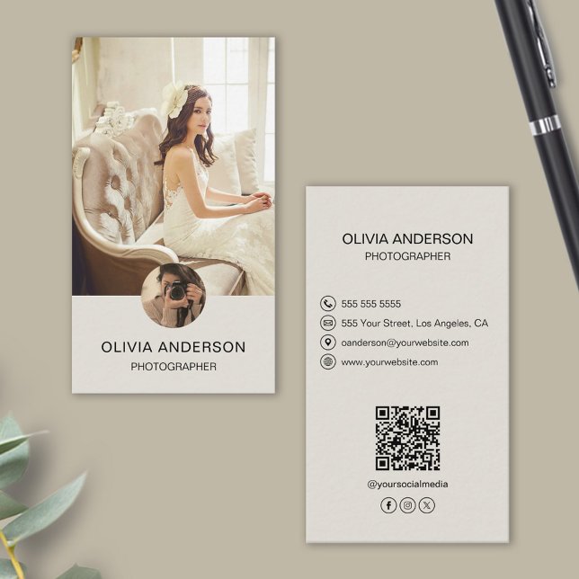 Fotograf 2 foton utbytbara ikoner QR-kod Visitkort (Photographer 2 Photos Replaceable Icons QR Code Business Card)