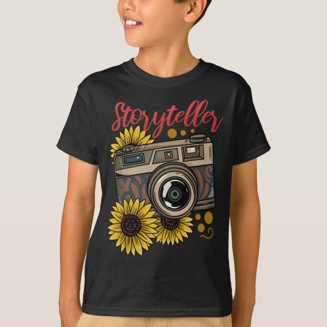 Fotograf Fotography Storyteller Camera Gift T Shirt (Framsida)