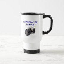 FOTOGRAF PÅ ARBETE - travel mug