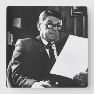 Fotografera av Ronald Reagan Fyrkantig Klocka