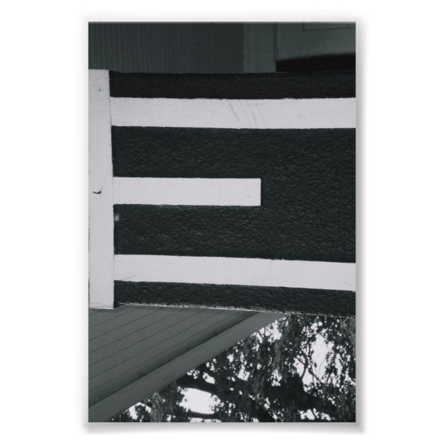 Fotografi av Alfabet Brev E3 svart och vit 4 x 6 (Framsidan)