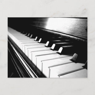 Fotografi av Classy Black & White Piano Vykort