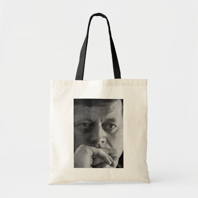 Fotografi av John F. Kennedy Tygkasse (Framsidan)