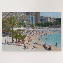 Fotografi av människor på stranden i Monte Carlo