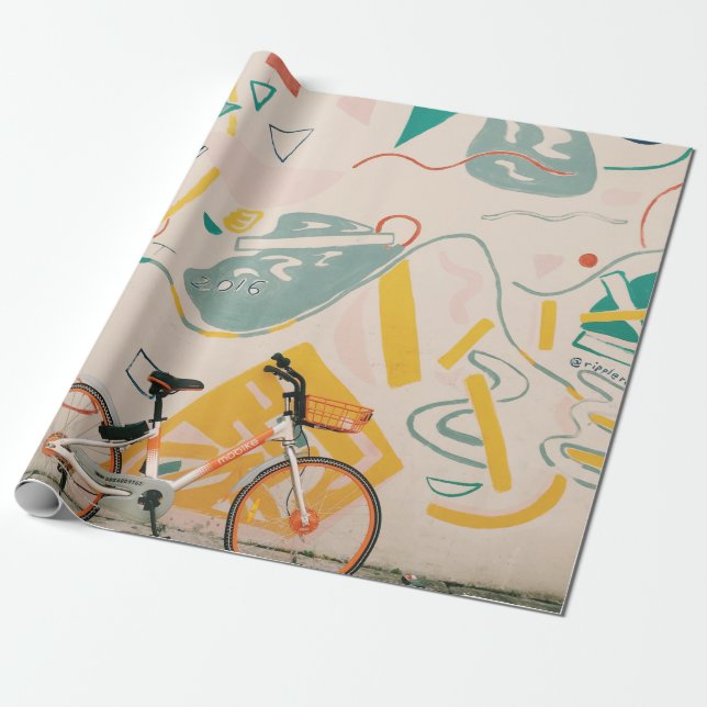 FOTOGRAFI AV ORANGE OCH VITBICYKEL PRESENTPAPPER (Utrullad)