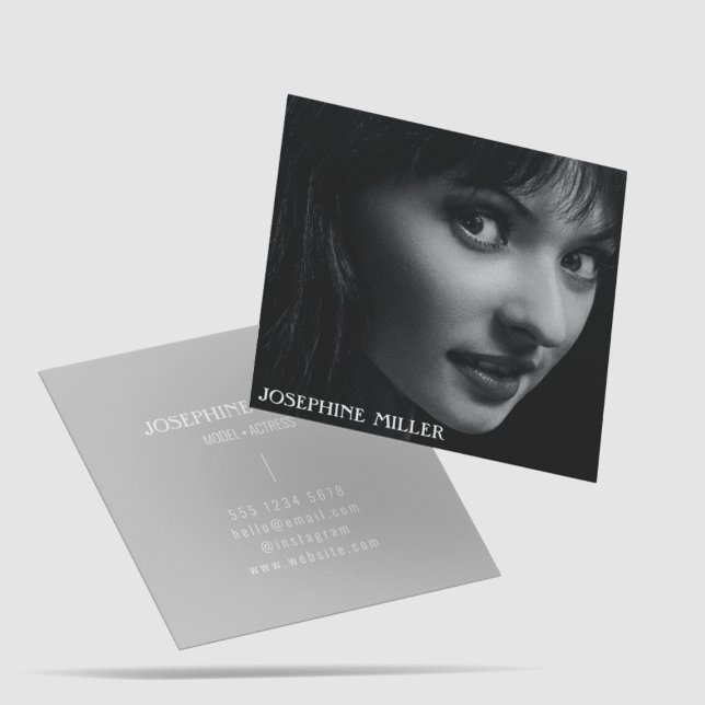 Fotografi av ren elegant med enkel Professionell Fyrkantigt Visitkort (Skapare uppladdad)