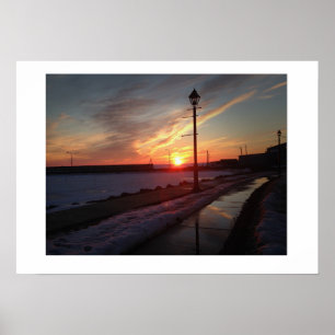 Fotografi av väggkonst nära hamnen