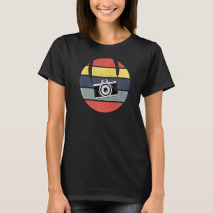 Fotografi av Vintagen coola Retro T Shirt