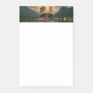 Fotografi för kvällsberget Sjö Post-it Block