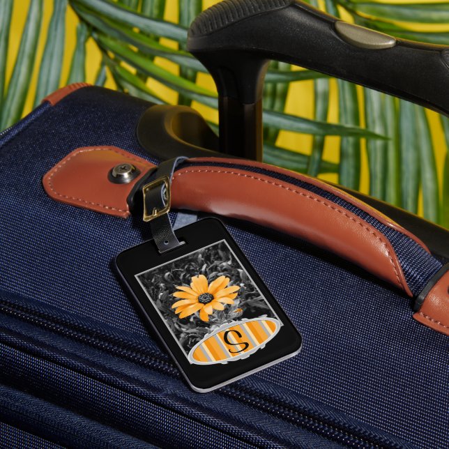 Fotografi och monogramfront för afrikansk Daisy Bagagebricka (Framsida Insitu 1)