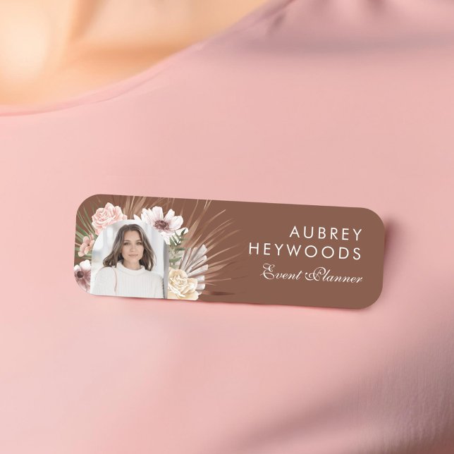 Fotografi över den moderna Chicen Bohemian Waterco Namnbricka (Modern Chic Bohemian Watercolor Florals Photo Arch Name Tag)