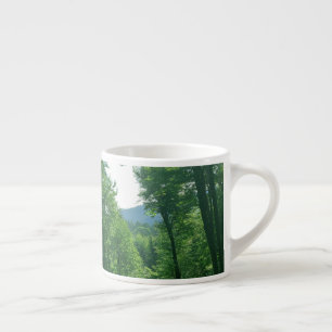 Fotografi över gröntens skogar espressomugg