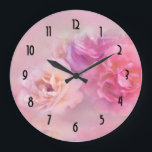 Fotografi över söt Rosa Carnations Stor Klocka<br><div class="desc">En klocka med ett foto med en bukett av rosa nejlikor. Sätt på en drömmande eterisk bakgrund.</div>