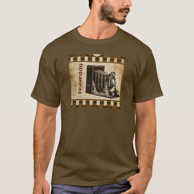Fotografifilm med vintage kamera t shirt (Framsida)