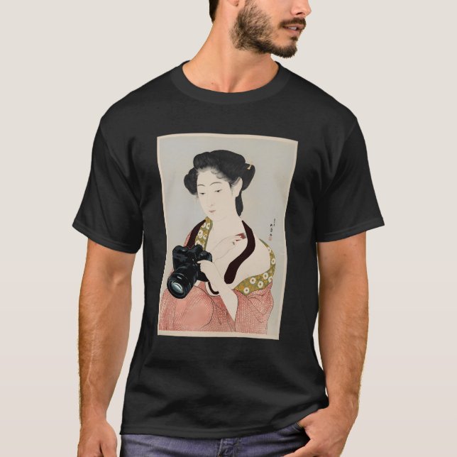 Fotografikamera Samurai Wife T Shirt (Framsida)
