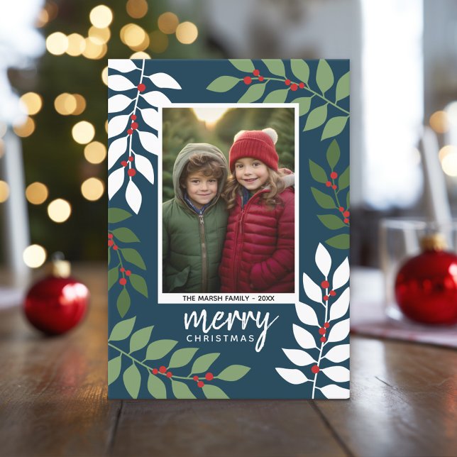 Fotografiska moderna bär, eukalyptus grenar jul julkort (Christmas Photo Card)