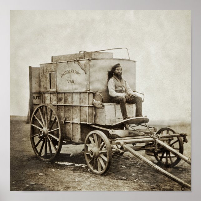 Fotografivagn av Roger Fenton Foto Realism Poster (Framsidan)