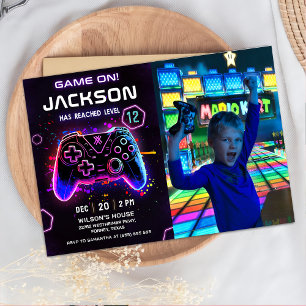 Fotoinbjudan för videospel Neon Barns födelsedag Inbjudningar