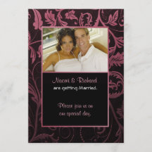 Fotoinbjudan till Black & Raspberry Damask