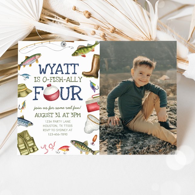 Fotoinbjudan till fiske i 4e födelsedagen inbjudningar (Skapare uppladdad)