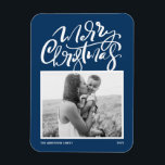 Fotojul för marinblå modern kalligrafi magnet<br><div class="desc">God jul! Skicka önskemål till familj och vänner med det här anpassadet till julgranen. Den har modern kalligrafi och ett enkelt skript på blå bakgrund. Anpassa den moderna julmagneten för kalligrafi genom att lägga till foto,  meddelande och namn. Det här moderna julkortet finns på andra bilar.</div>