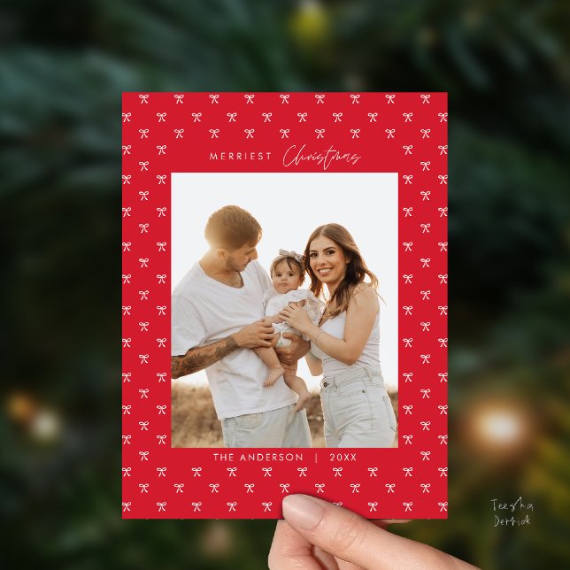 Fotojul för Modern Red Bow Mönster-familjen Vykort (Modern Red Bow Pattern Family Photo Christmas Postcard in Vintage theme)