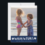Fotojul för Warm Önskemål Florida Beach-familjen Julkort<br><div class="desc">Julens helgdagskort i en modern marin marin marin "varmt önskemål" och vit sanddollardesign på stranden. Anpassa med foto och namn. Det här helgdag på stranden går tillbaka till ett marint blått och vitt nautiskt rand på baksidan. Jag kan ändra det här kortet till ett annat färg för att perfekt matcha...</div>