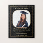 Fotoklass studenten Student 2022 Anpassningsbar Pussel<br><div class="desc">Fotoklass i studenten Student 2022 Anpassningsbar Jigszawapussel för din high school eller collage student. Det är en underbar roligt från familjemedlemmar,  vänner och medarbetare till student. Byt ut med ditt fotografi och din information. Underbar att gratulera någon till deras prestation.</div>