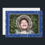 Fotokort för Cute Kärlek och Light Hanukkah Helgda Julkort<br><div class="desc">Snyggt och sött Hanukkah-Helgdag-fotokort är perfekt för alla dina vänner och din familj den här julhelgen. Anpassa texten med din familj namn och året och byt ut bild mot ett foto av dina barn,  husdjur eller hela familjen.</div>