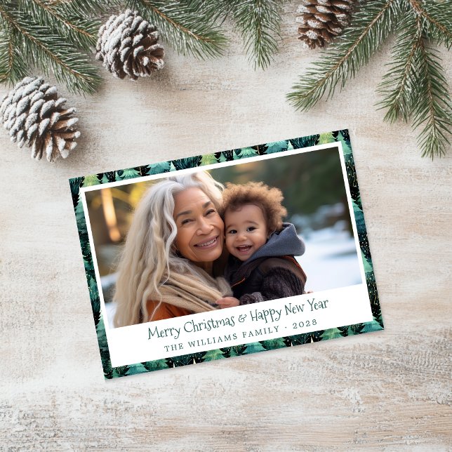 Fotokort för Rustic Woodland Grönt Helgdag Julkort (Rustic Green Christmas Photo Card)