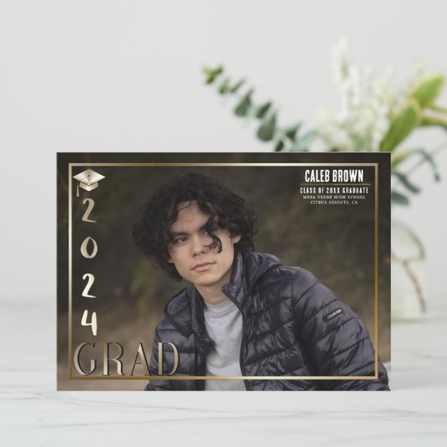 Fotomeddelande från guld 2024 Grad Studenten Inbjudningar (Stående Fram)