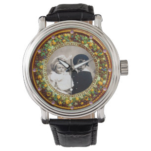 FOTOMMALL FÖR BLOMMIGT AV FLORENTINS GULT KRONA ARMBANDSUR