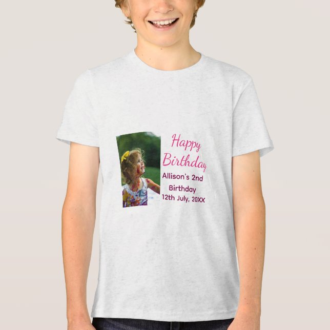 Fotomodernt klassiskt tillägg av namn date grattis t shirt (Framsida)