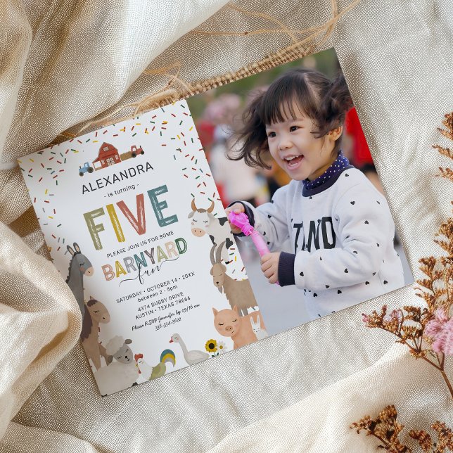 Fotomontage Barngård 5-års födelsedagsinbjudan Inbjudningar (Skapare uppladdad)