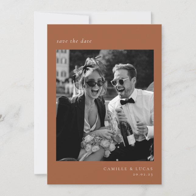 Foton för Beige minimalistisk Elegant Spara datum Inbjudningar (Framsida)