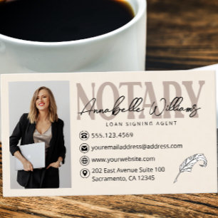 Foton för notary Signing av QR-kod för Agent Visitkort