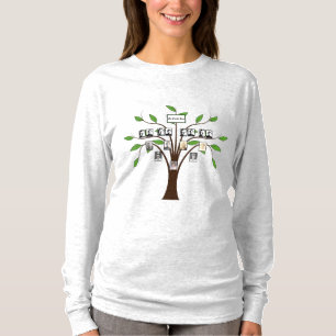 Foton för Whispy Family Träd Fyra Generation T Shirt