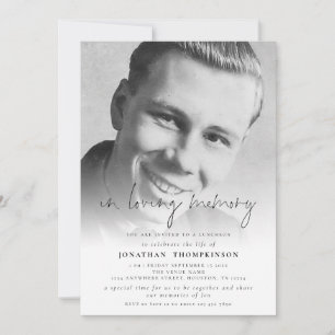Fotoövertäckningsskript i Loving Memory Funeral Inbjudningar