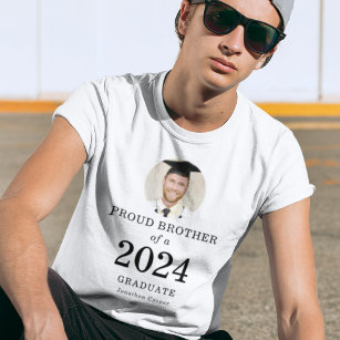 Fotoproud-bror i fetstil 2023 Student T Shirt